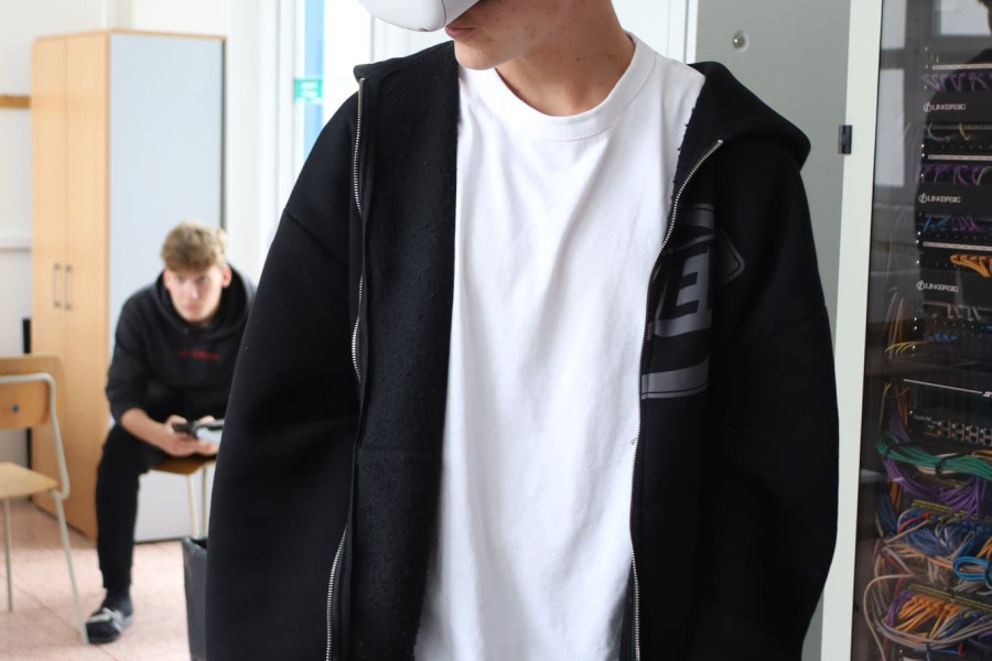 571111045_122287187900008251_3254567712651417525_n