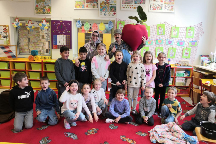 432276835_122174330504008251_5634468537620039230_n