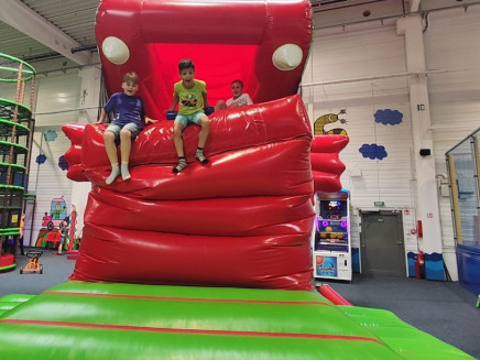 41b1424c-e782-40f1-a11e-935d39bb7815