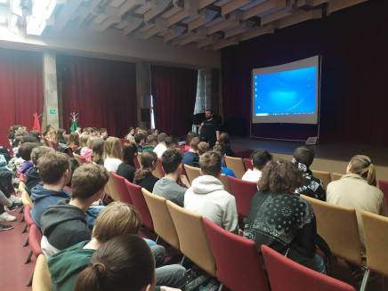 received_245309534606460