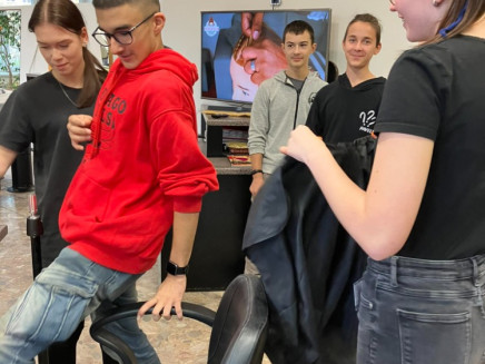 received_391931899829704