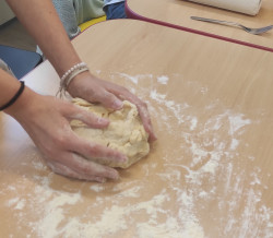 Učíme se vařit a péct