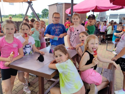 77d55c3e-2cec-4041-970d-f13b99e3b462