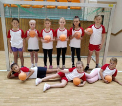 Turnaj v miniházené