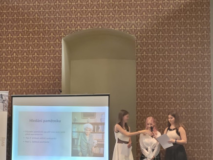 57f1bada-ced8-44ce-a581-b0d4c6dd923c