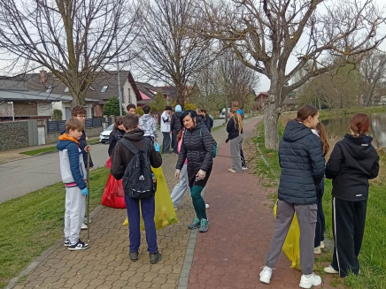 fd25e9cc-5689-45f6-a9fb-48bf8a23ca32