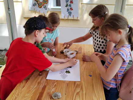 447253527_122192072300008251_6483176221058741039_n