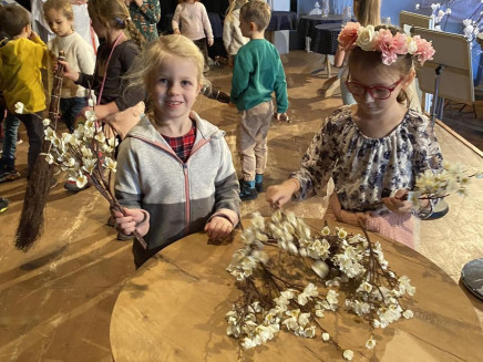 410931184_122155963514008251_131296539367888268_n