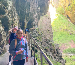 Čtvrťáci na Macoše