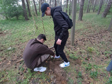 437386105_122181946892008251_1685051786858194743_n