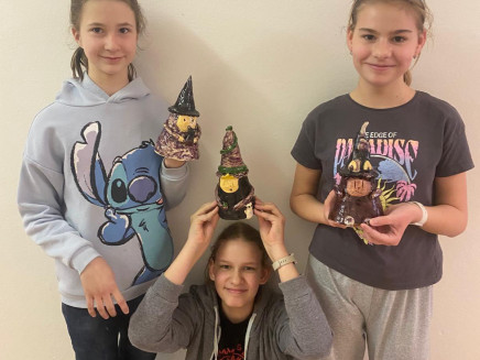 678471601_122312408960008251_3024100396104977657_n