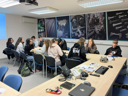 438082094_122185038998008251_4243629455402173977_n