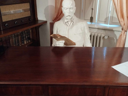 792f4b31-5bda-4cbc-b6ad-e1af8aa3c05f