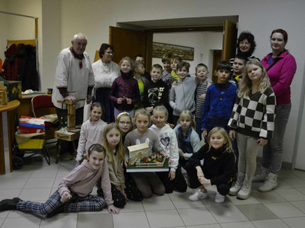 636e07d3-1196-4a95-aa6c-36d2532803ea