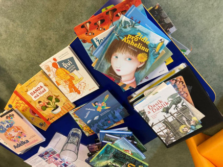 435725091_122181018422008251_2851065139636176144_n