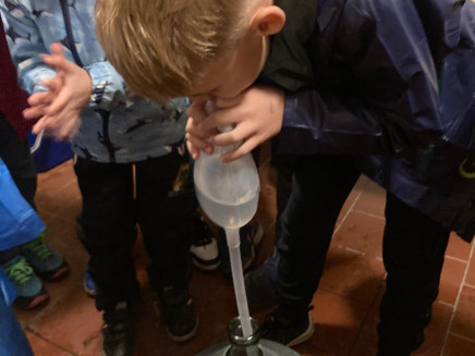 557624685_122284401122008251_8396154886757190043_n