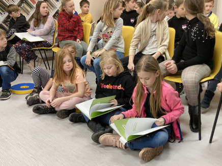 7E4E7098-406D-4FC9-9C12-757C611AFD45