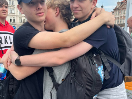 received_1216832299028524