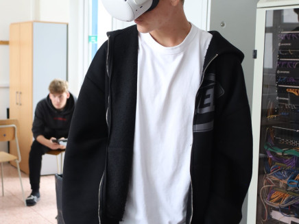 571111045_122287187900008251_3254567712651417525_n