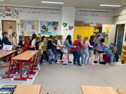 432248530_122174330486008251_8468587473111918093_n